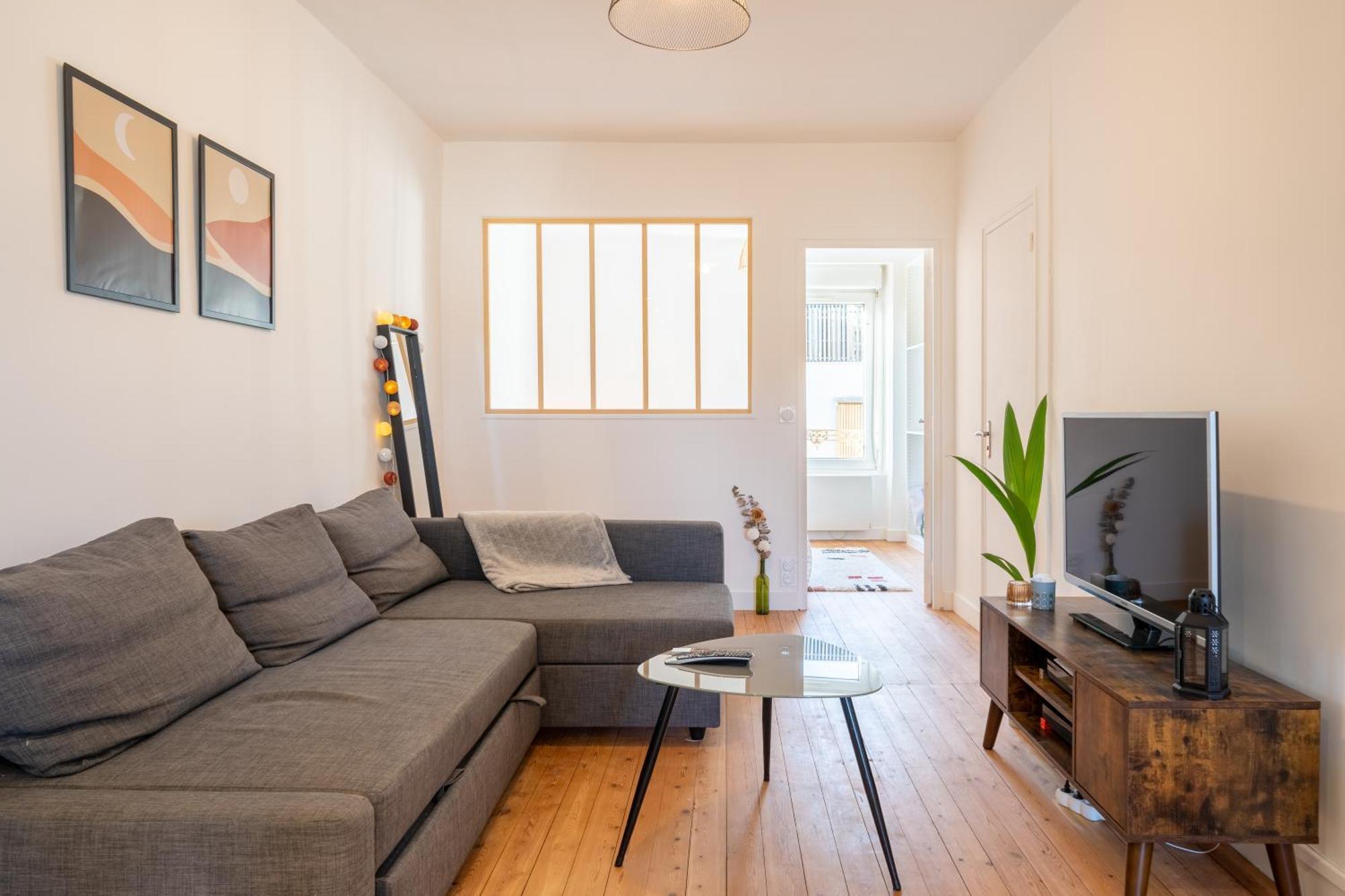 T2 Cosy A Deux Pas De La Gare Apartment *